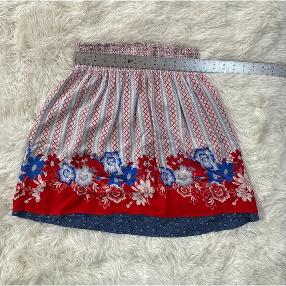 Reversible Skirt Red White Blue Flowers Size XS/S - Picture 3 of 6